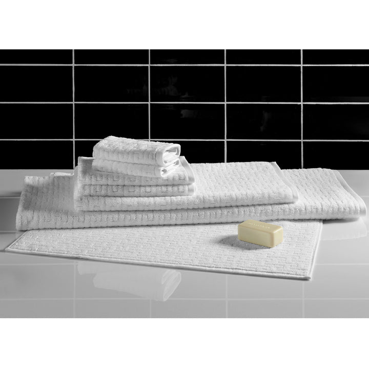 Tunel Towel - White