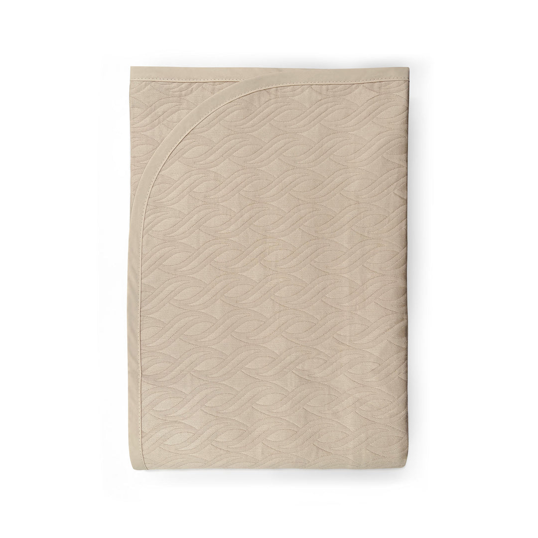 Bebek Coverlet